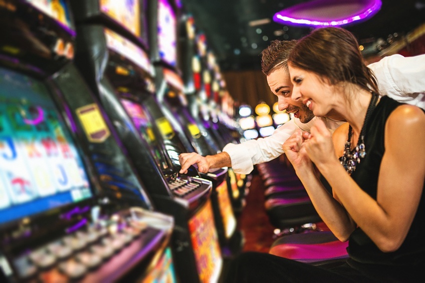 Casino BETFLIX Slot Mania: Reels of Excitement